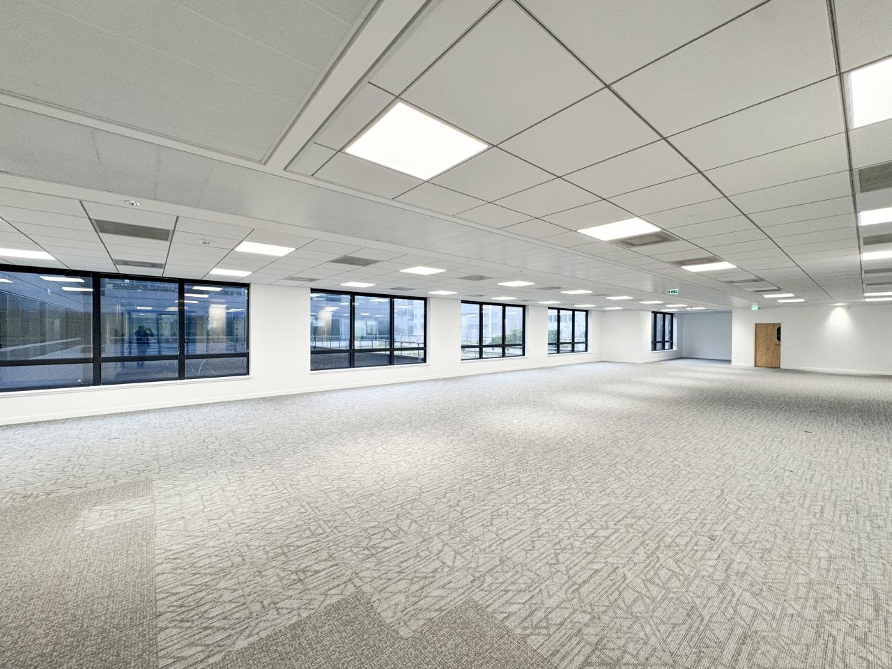 Bureau La Plaine Saint-Denis 4578m² Location bureau La Plaine Saint-Denis Seine-Saint-Denis OLBUR2100334 9